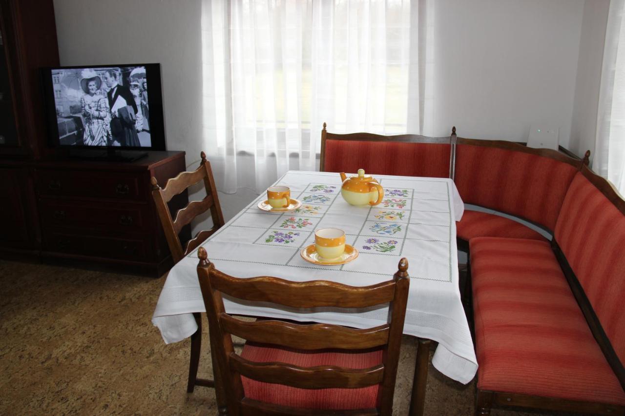 Chalupa U Prochazku Mezimesti Εξωτερικό φωτογραφία